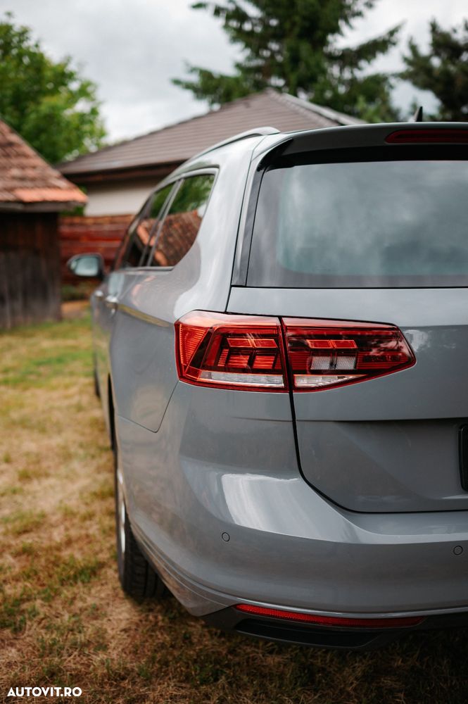 Volkswagen Passat 2.0 TDI SCR DSG - 9