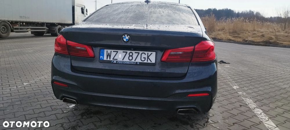 BMW Seria 5 520d M Sport - 5