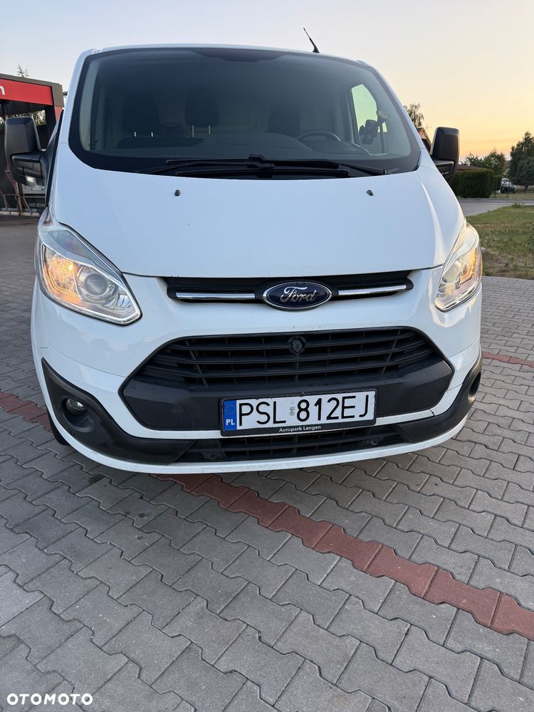 Ford Custom - 12
