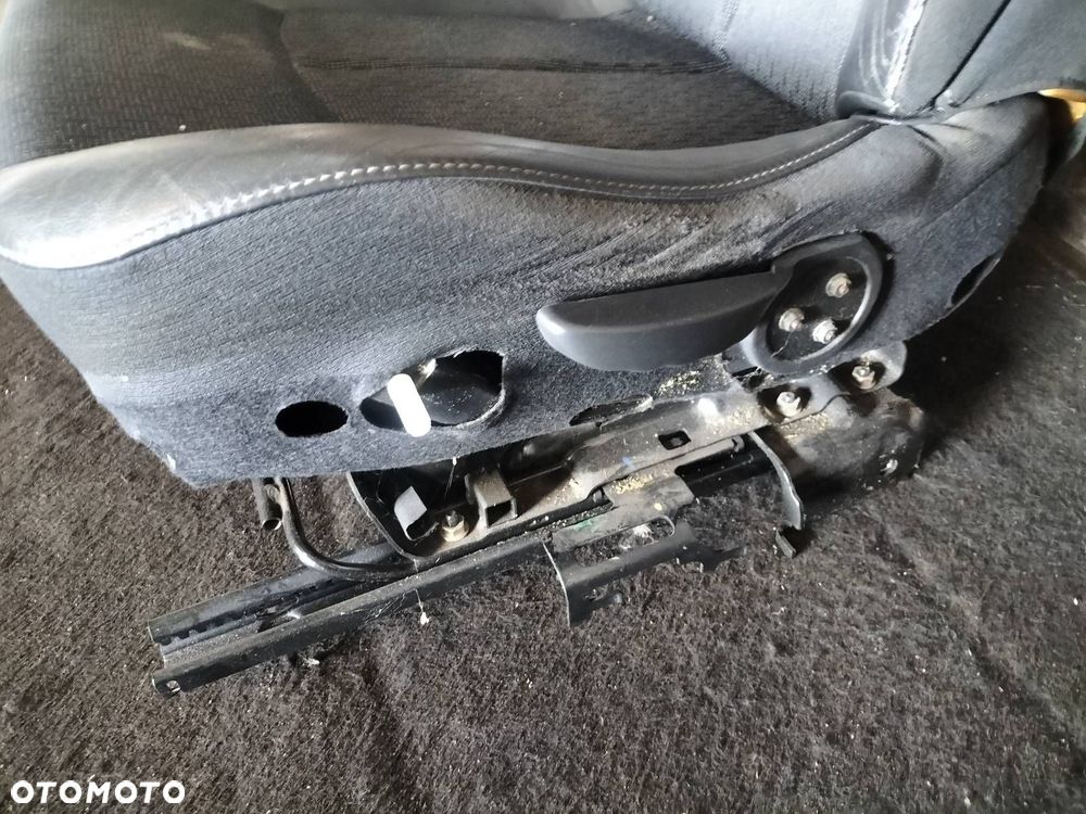 FOTEL LEWY PRZÓD PÓŁSKÓRA STOLIK PODŁOKIETNIK RENAULT ESPACE IV - 7