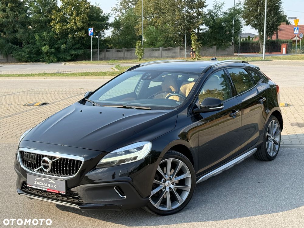 Volvo V40 Cross Country D2 Momentum - 9