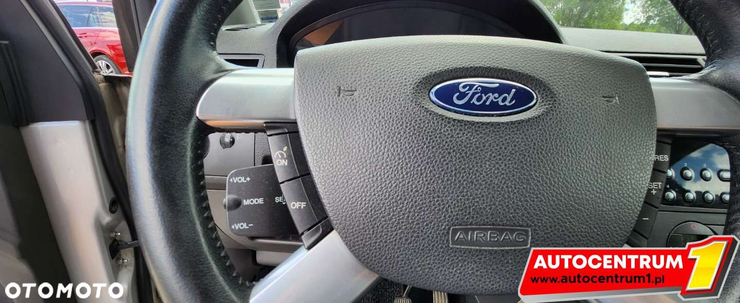Ford C-MAX - 21