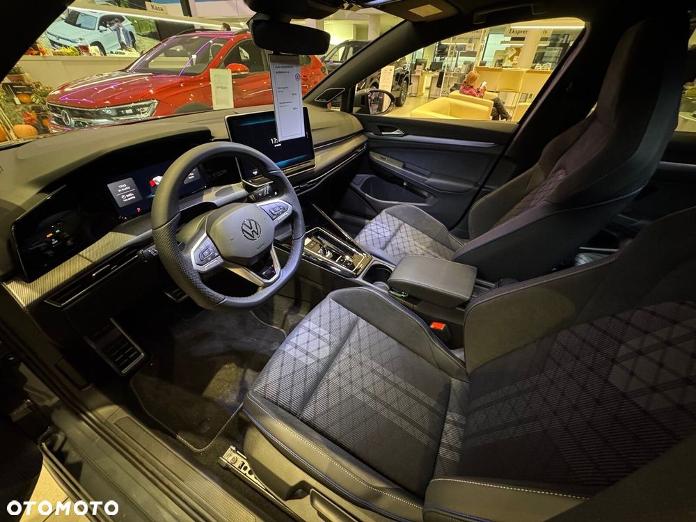 Volkswagen Golf - 13