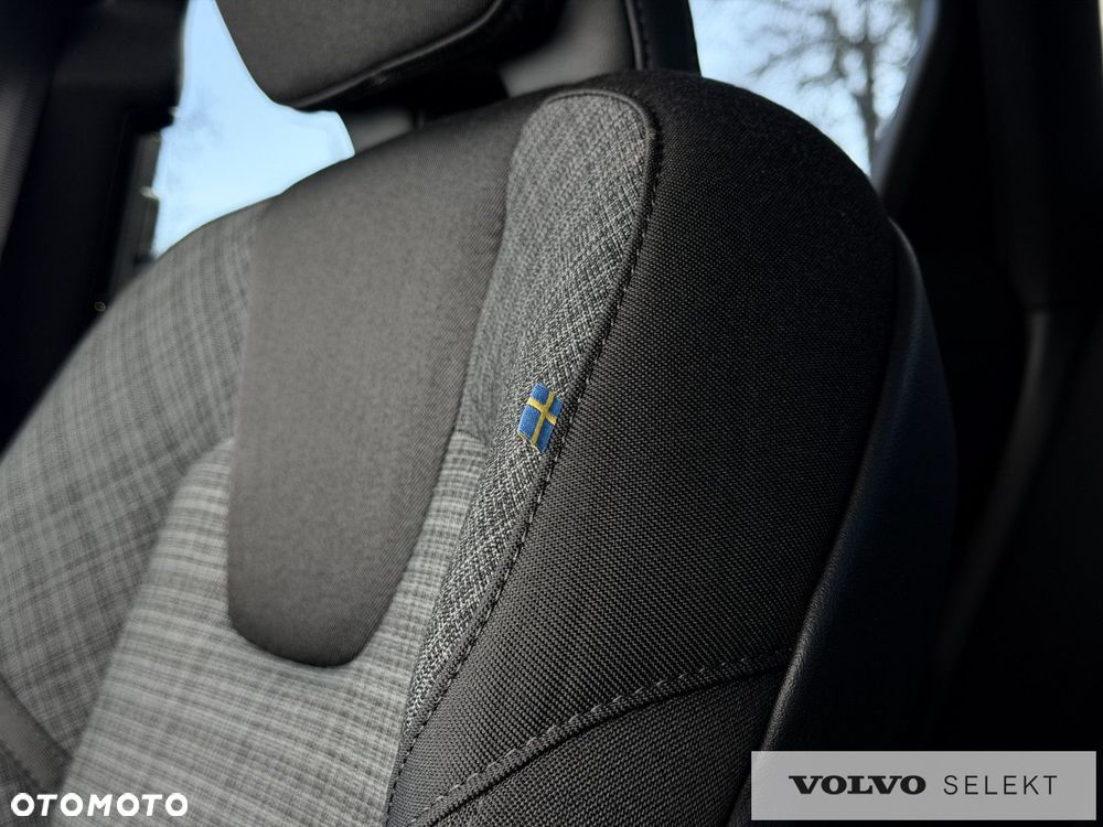 Volvo XC 60 - 35