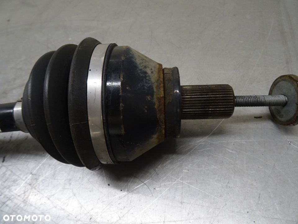 VOLVO V70 III 07-12 2.4D PÓŁOŚ PRAWA PRAWY PRZÓD DŁUGA - 5