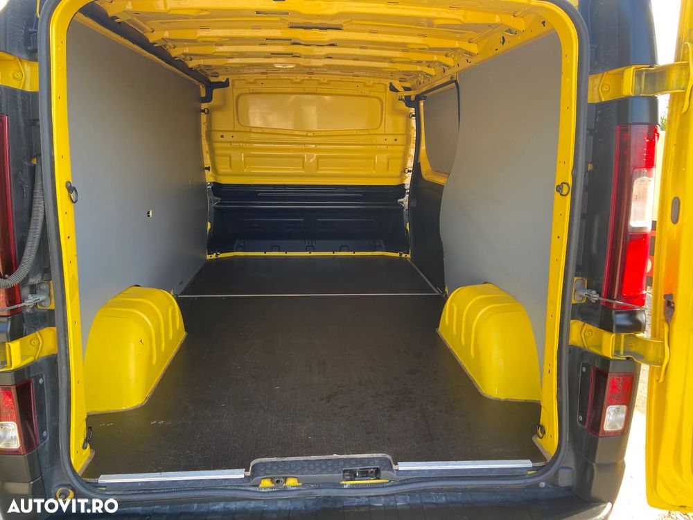 Renault Trafic - 6