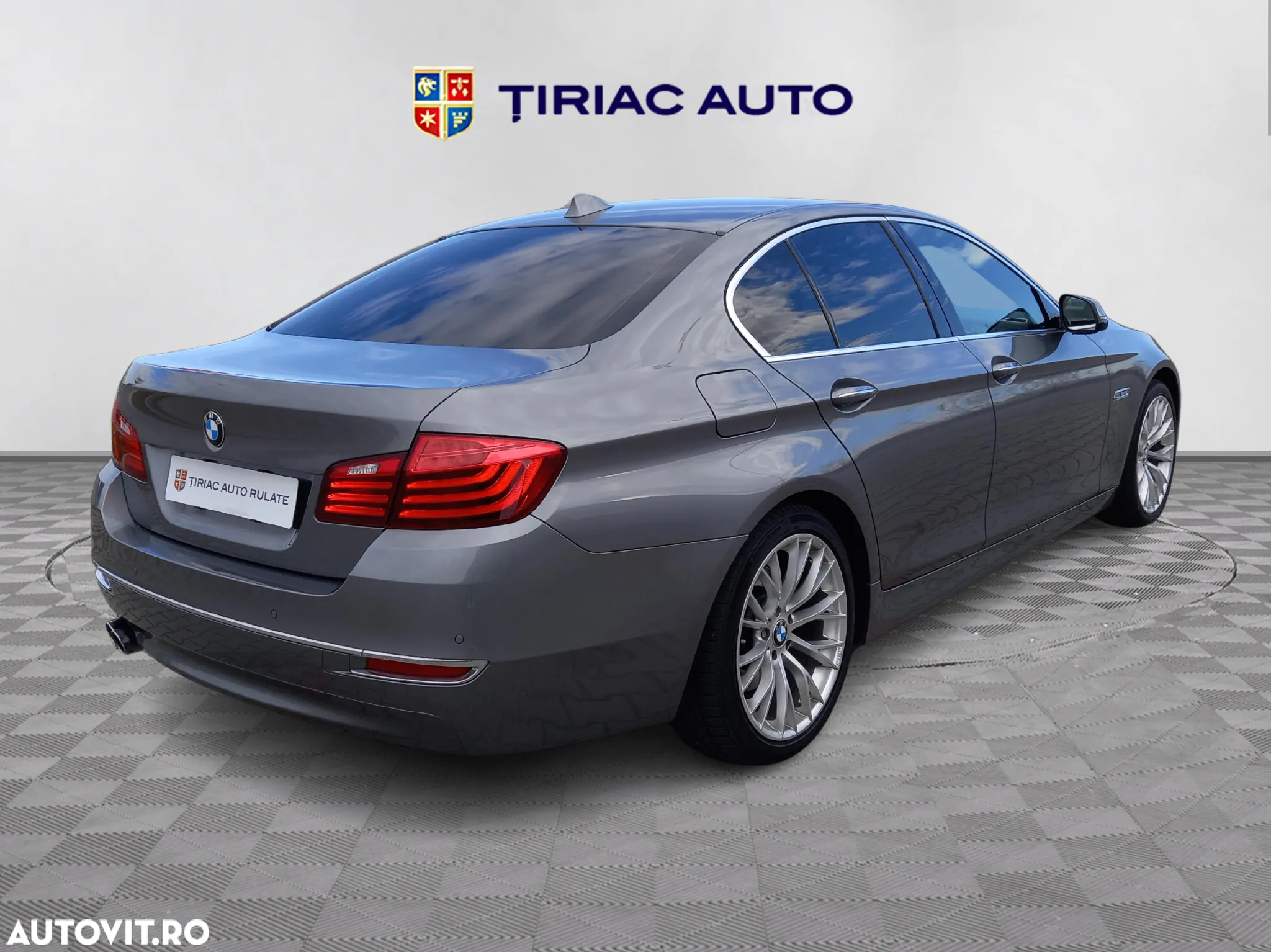 BMW Seria 5 520d Aut. Luxury Line - 5