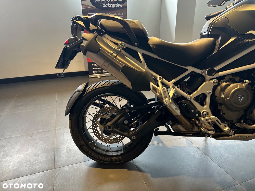 Triumph Tiger - 6