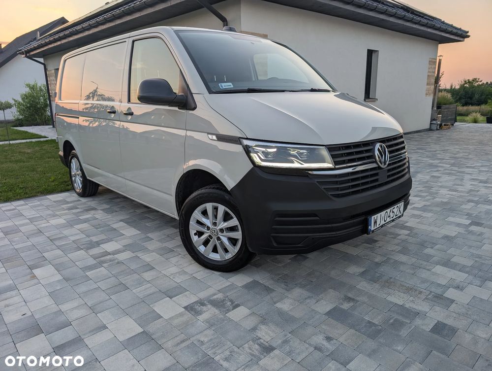 Volkswagen Transporter - 2