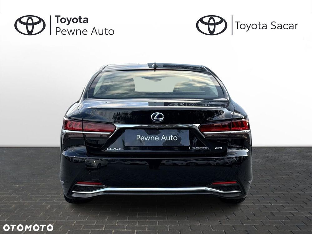 Lexus LS - 4
