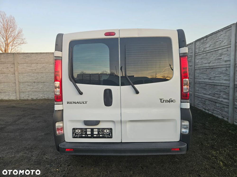 Renault TRAFIC - 4