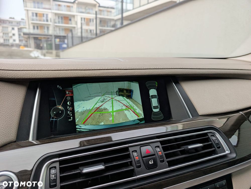 BMW Seria 7 730d - 12