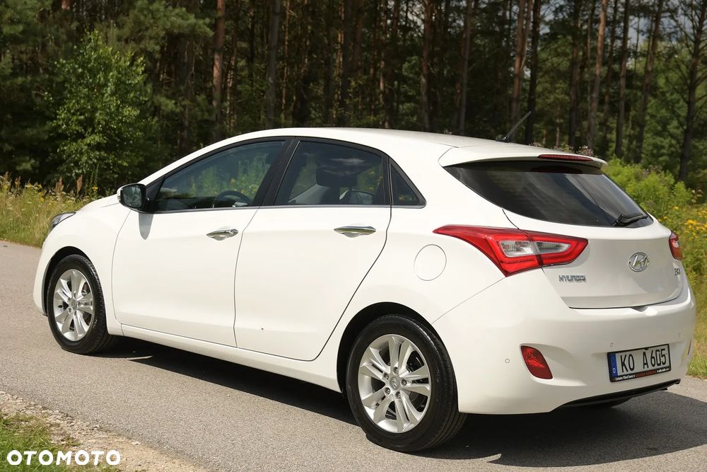Hyundai i30 1.6 GDI Premium - 4