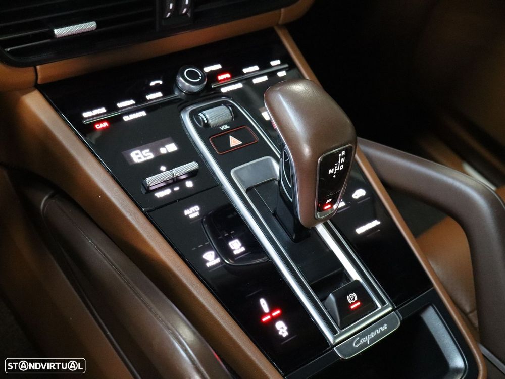 Porsche Cayenne Coupé E-Hybrid - 20