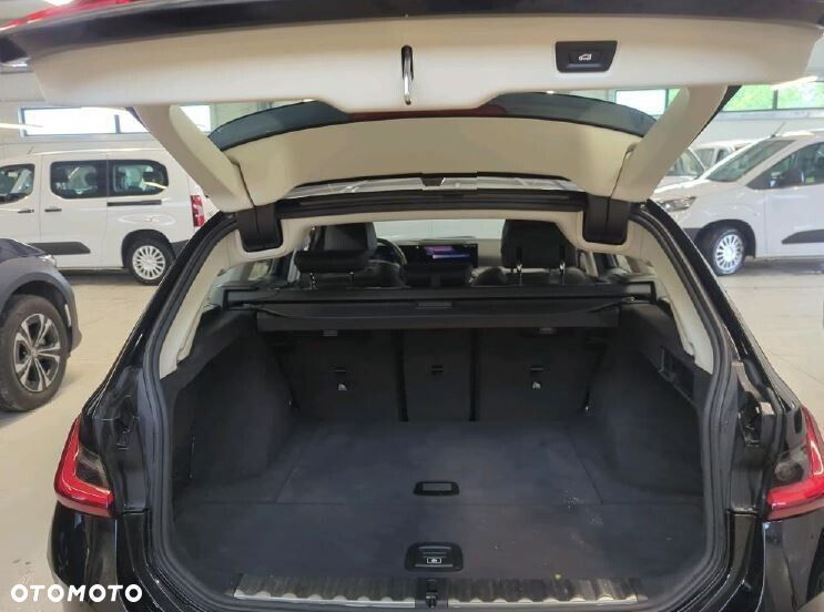 BMW Seria 3 - 8