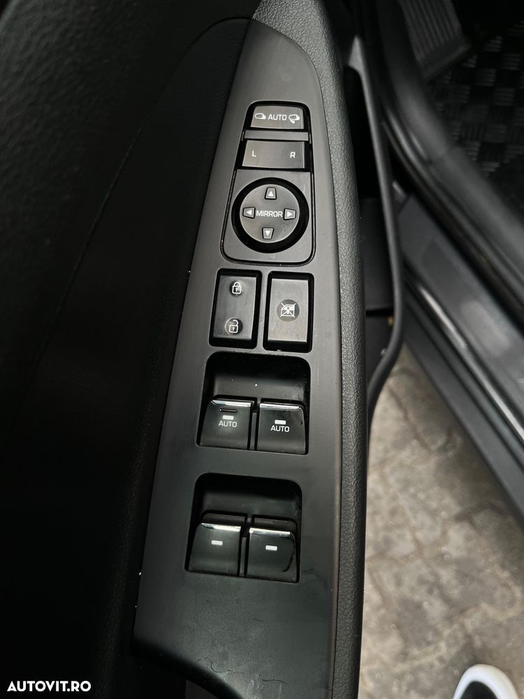 Hyundai Tucson 1.6 GDI 2WD 6MT Comfort - 9