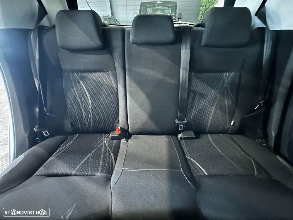 Peugeot 208 1.4 HDi - 26