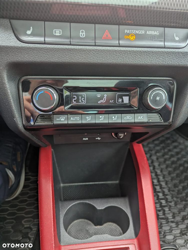 Skoda Fabia 1.2 TSI Monte Carlo - 19