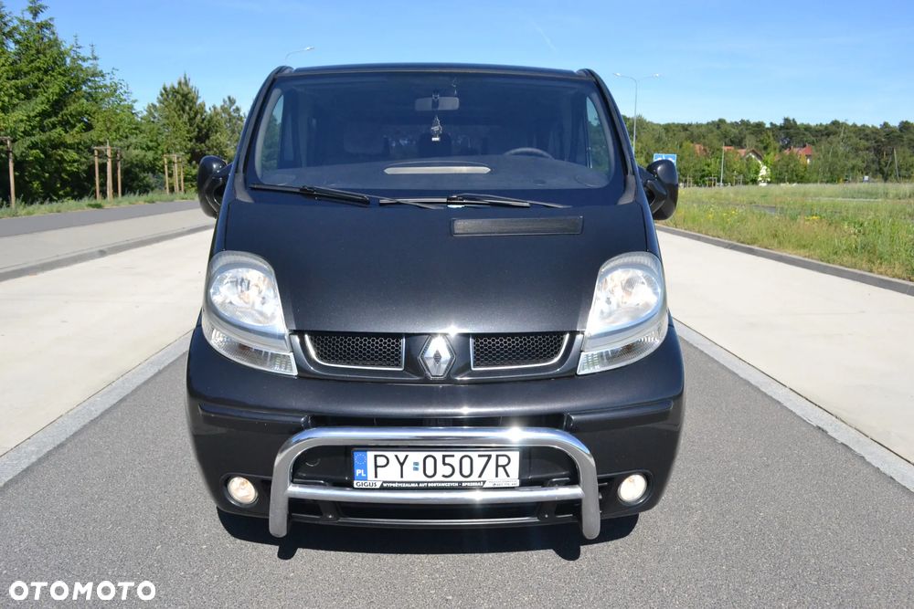 Renault Trafic Passenger Expression - 8