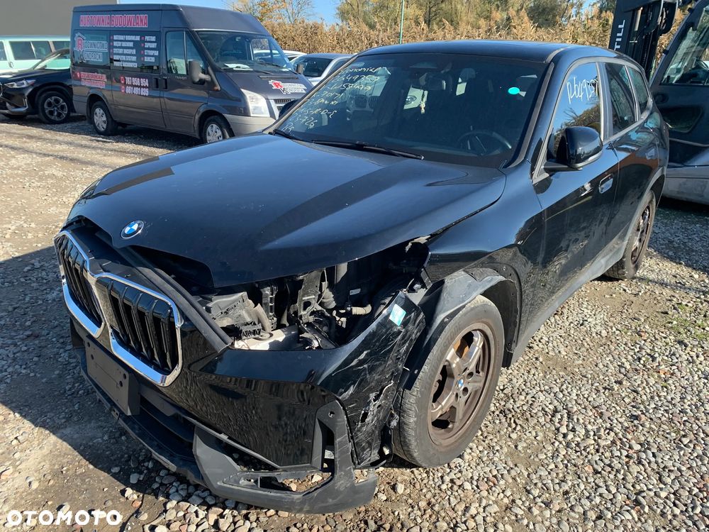 BMW X1 2023 photo 3