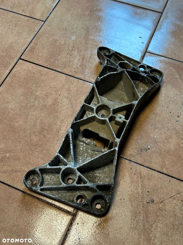BMW F10 F11 ŁAPA PODUSZKA SKRZYNI BIEGÓW 6781222 - 2
