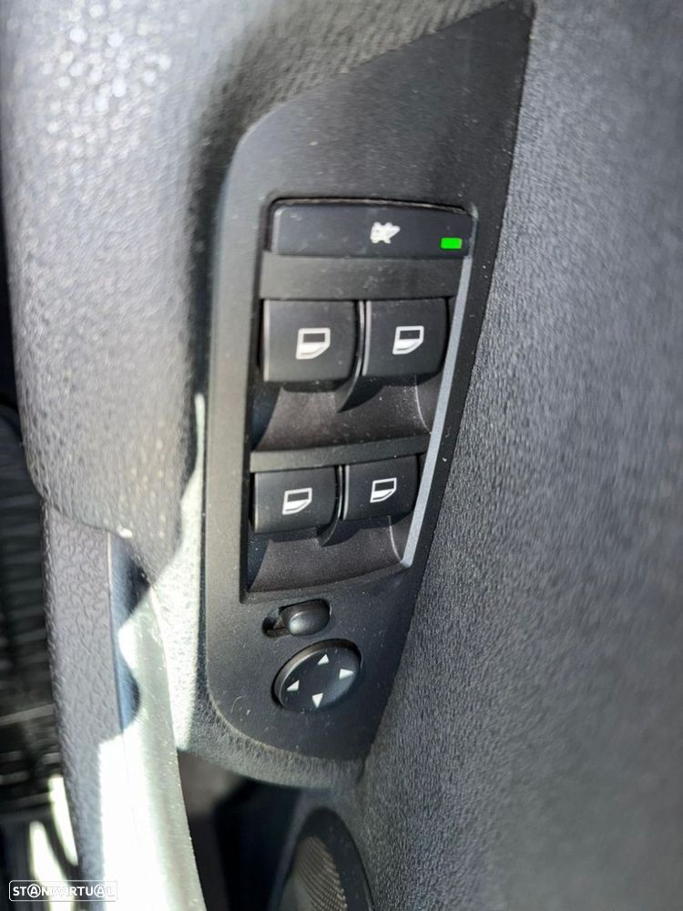 BMW X1 - 29