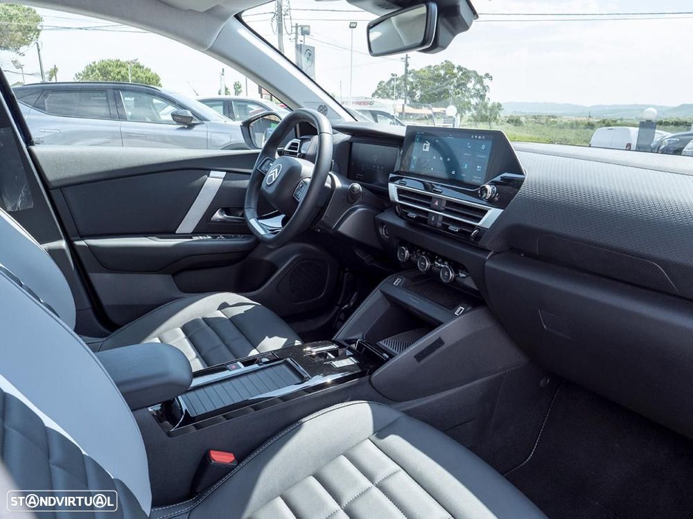 Citroën e-C4 156 MAX - 11