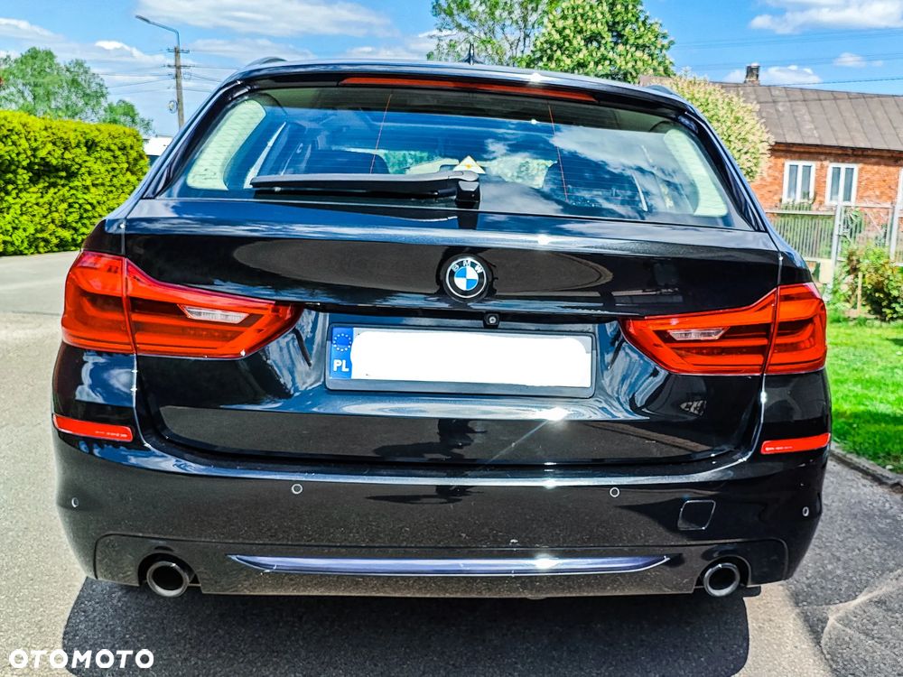 BMW Seria 5 520d xDrive Sport Line - 6