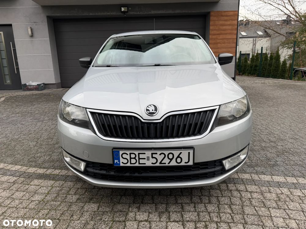 Skoda RAPID - 13