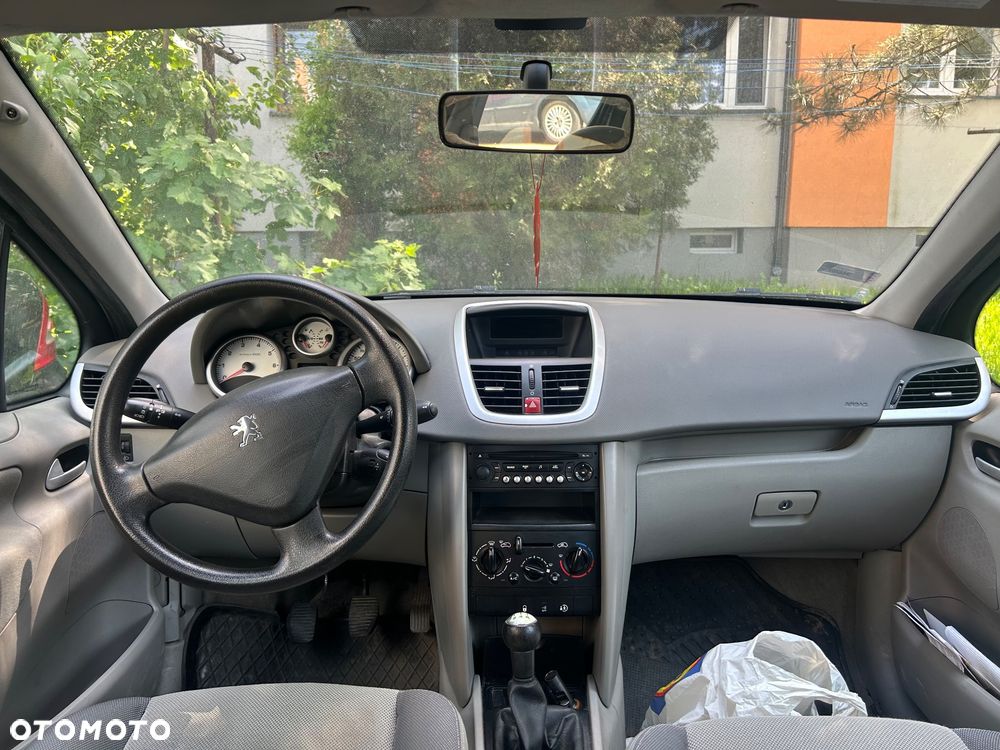 Peugeot 207 1.4 Trendy - 1