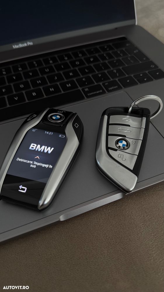 BMW Seria 5 530e Aut. Luxury Line - 38