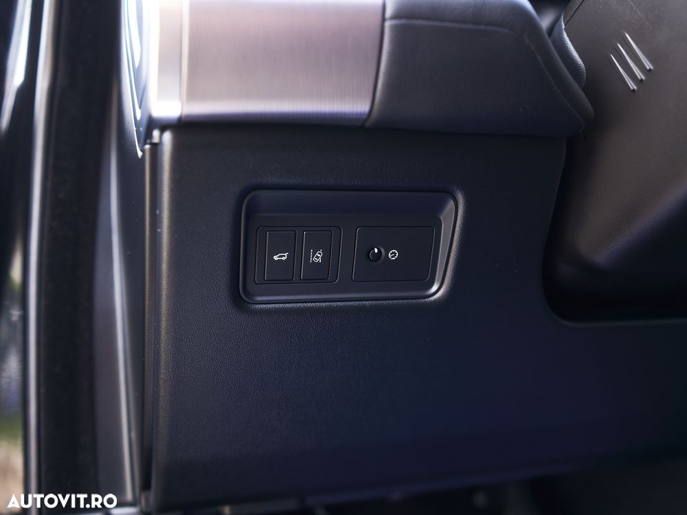 Land Rover Range Rover Sport - 24