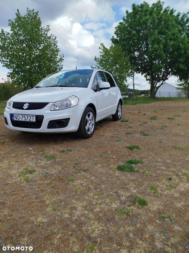 Suzuki SX4 1.6 VVT 4x2 Club - 1