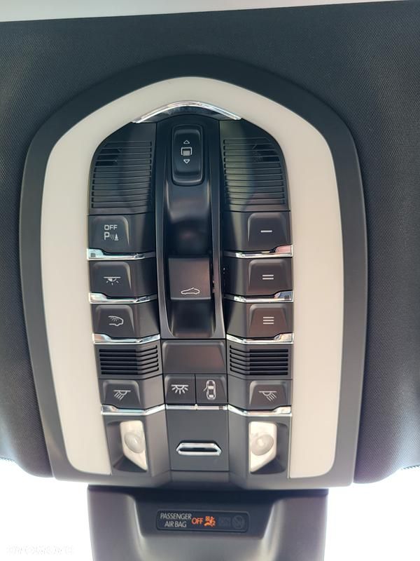 Porsche Macan PDK - 11