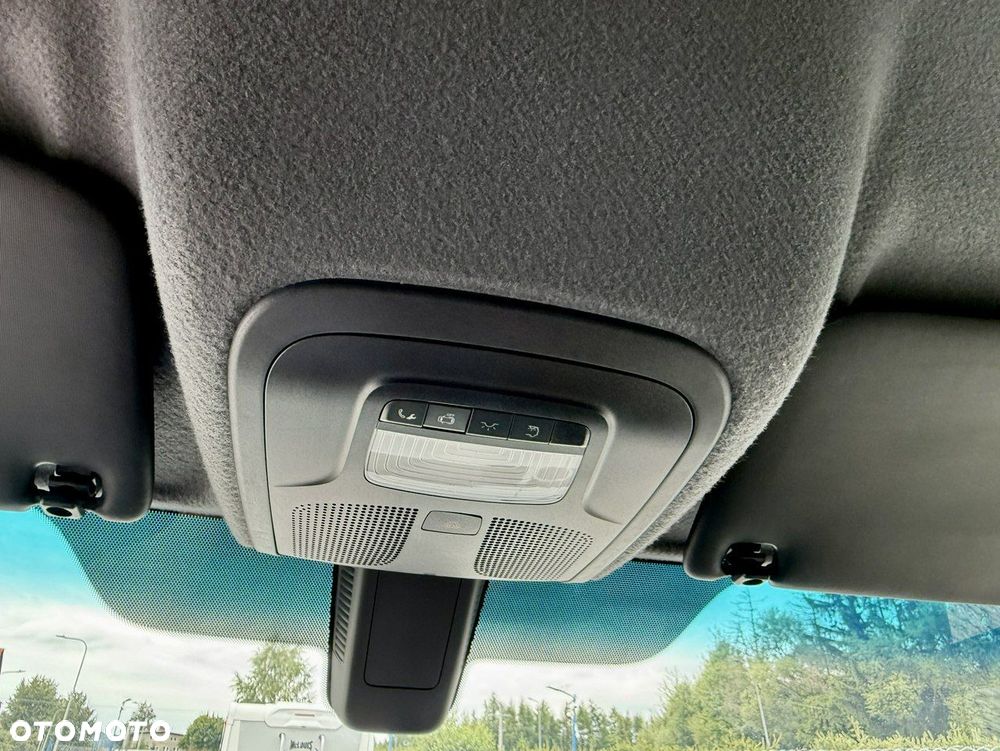 Mercedes-Benz Sprinter - 22