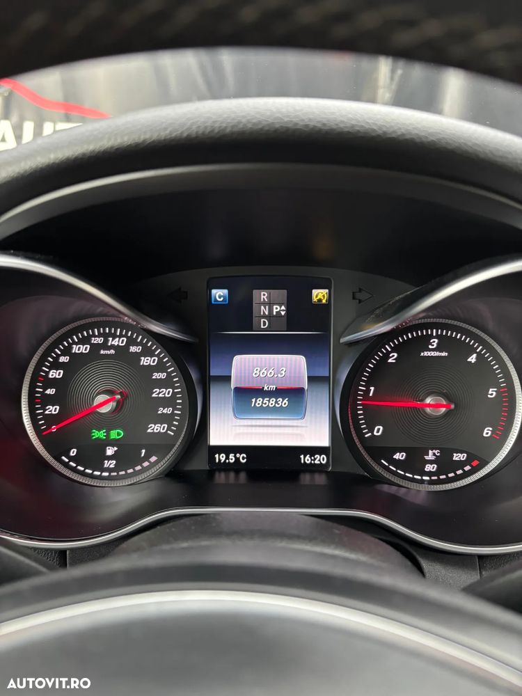 Mercedes-Benz C 220 (BlueTEC) d 7G-TRONIC Avantgarde - 24