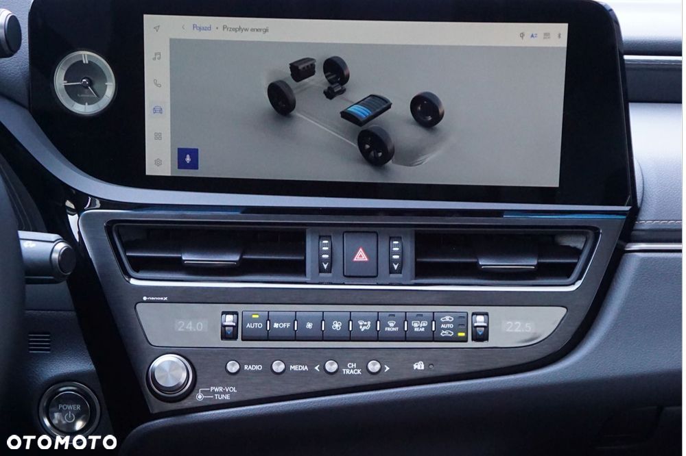 Lexus ES - 15