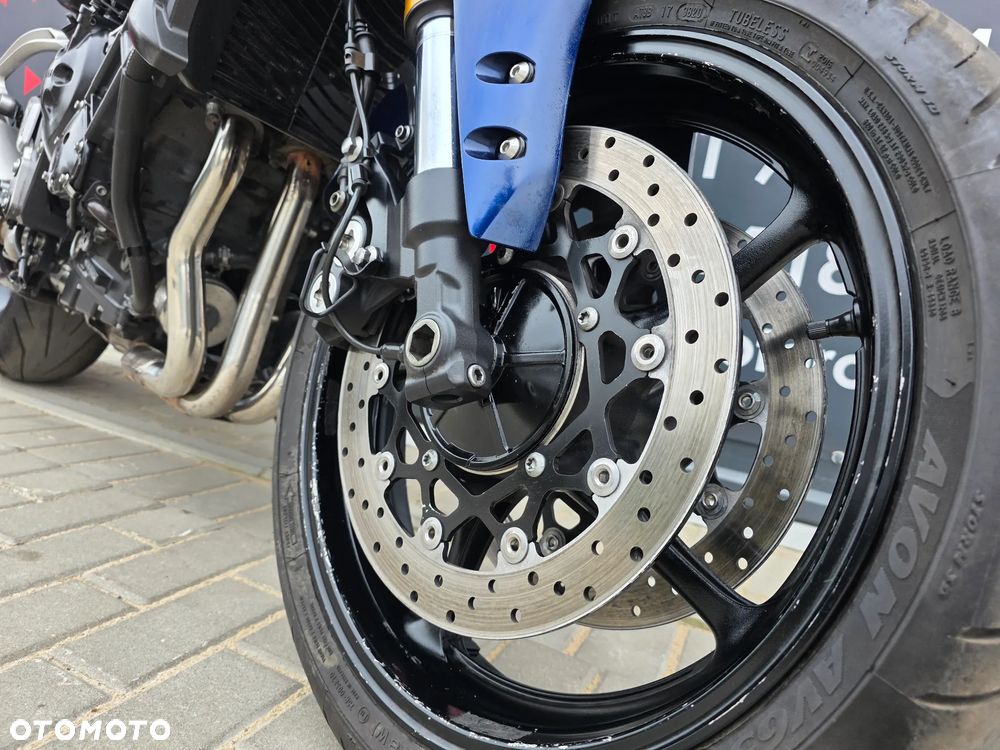 Yamaha FZ - 15