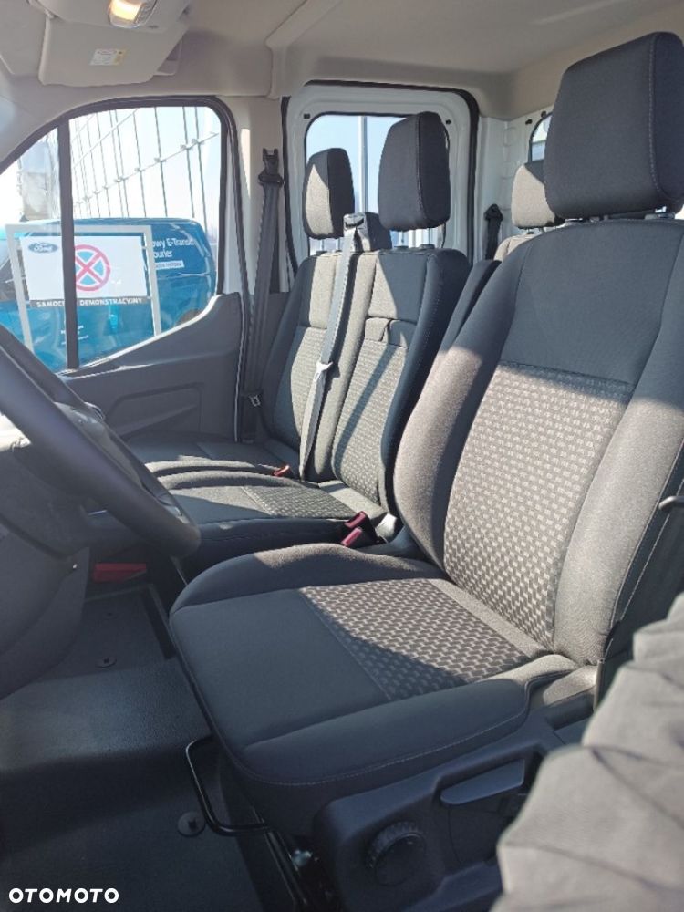 Ford Transit - 11