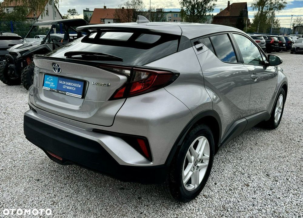 Toyota C-HR - 7