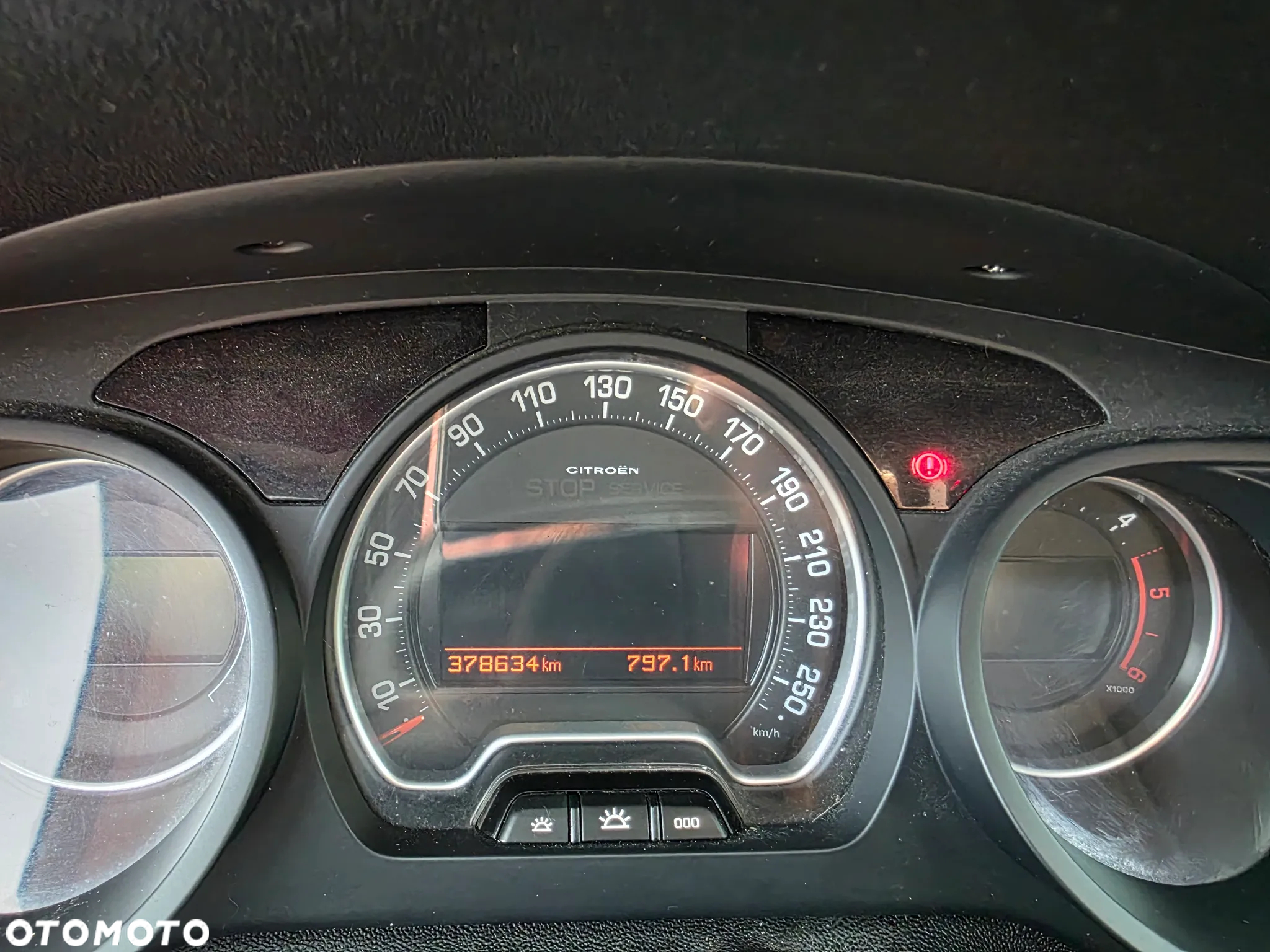 Citroën C5 2.0 HDi Exclusive - 18