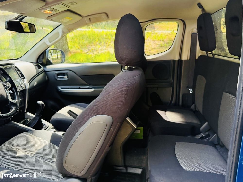 Mitsubishi L200 - 23