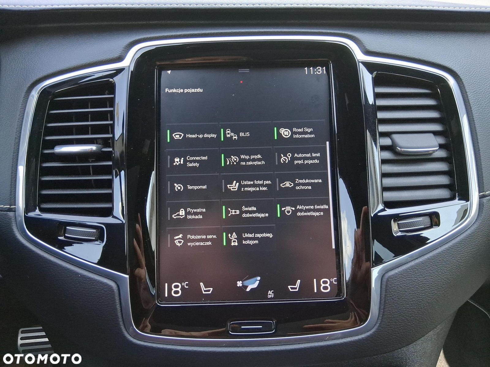 Volvo XC 90 - 28
