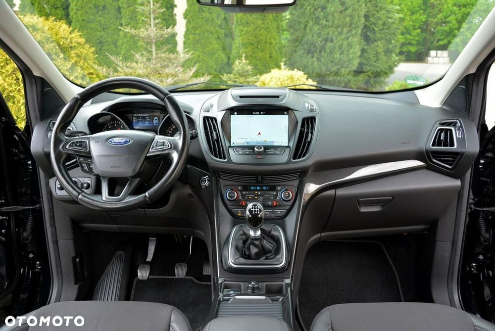 Ford Kuga 1.5 EcoBoost 2x4 Titanium - 22