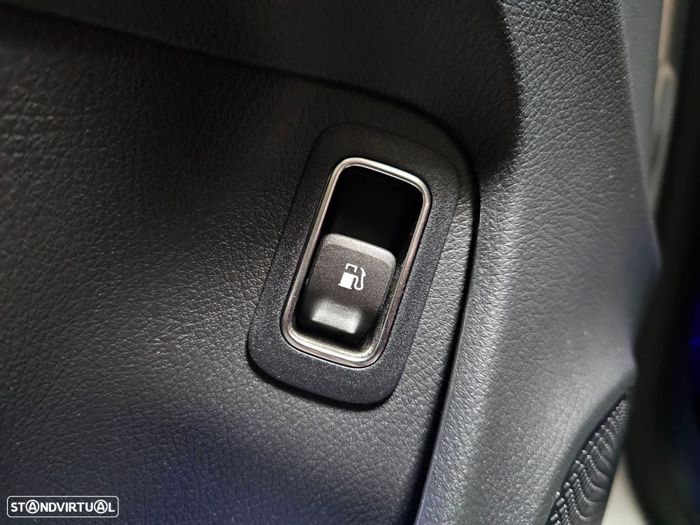 Mercedes-Benz CLA 250 e Shooting Brake 8G-DCT AMG Line Advanced Plus - 27