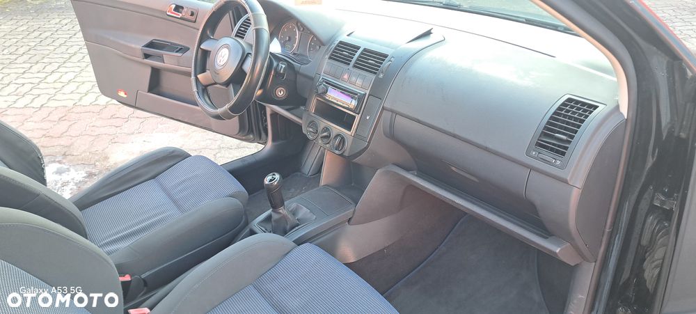 Volkswagen Polo 1.4 - 27