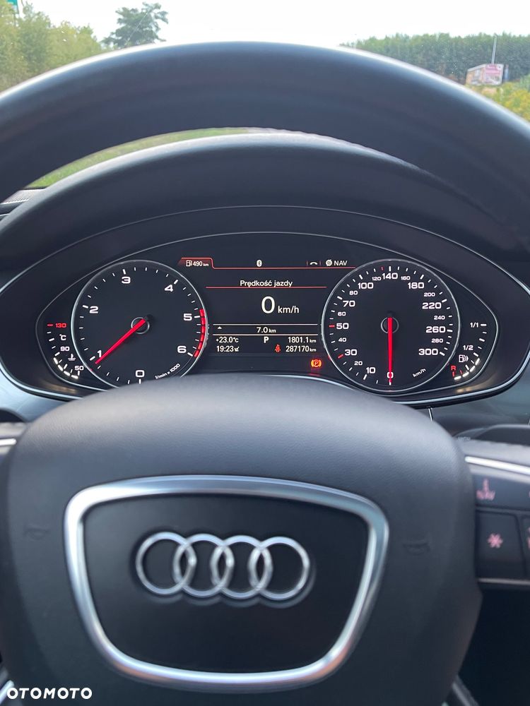 Audi A6 Avant - 16