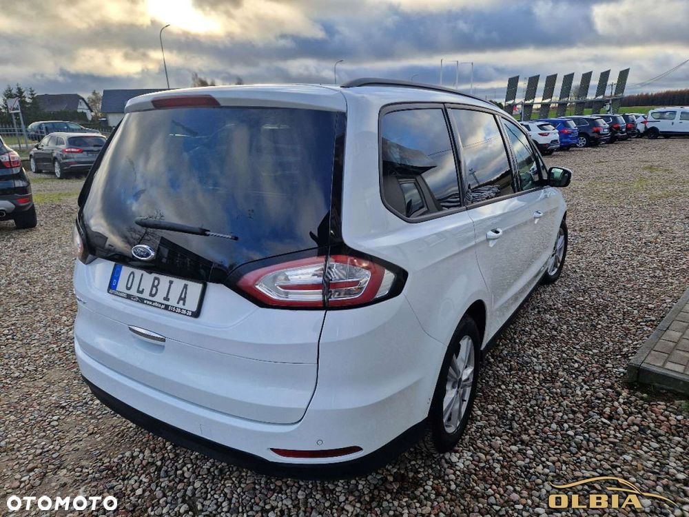 Ford Galaxy - 10