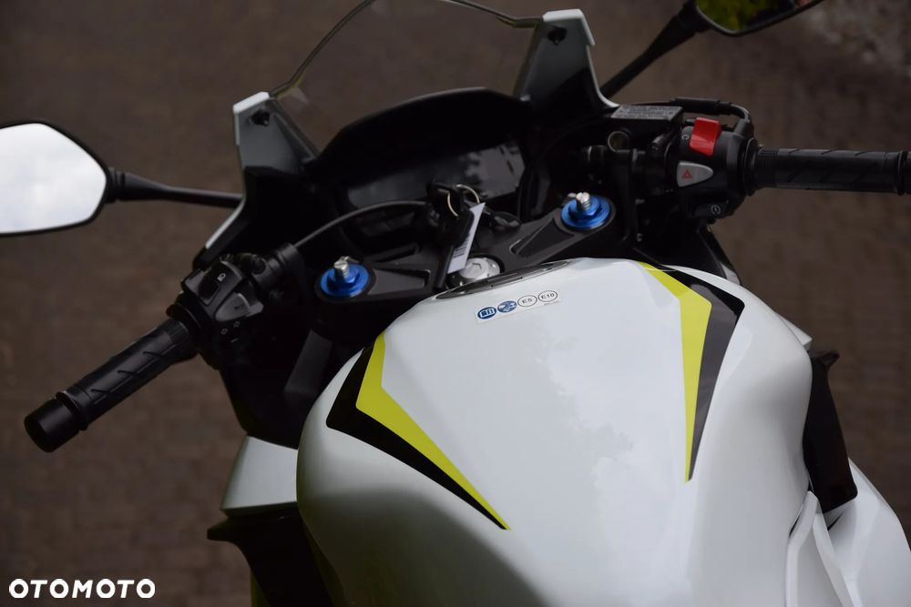 Honda CBR - 5