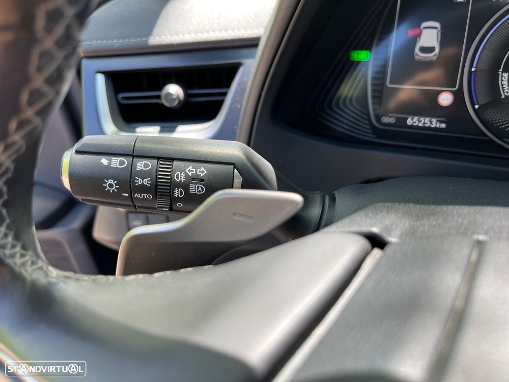 Lexus UX 300e Executive Line - 19